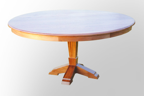 Solid round Walnut table